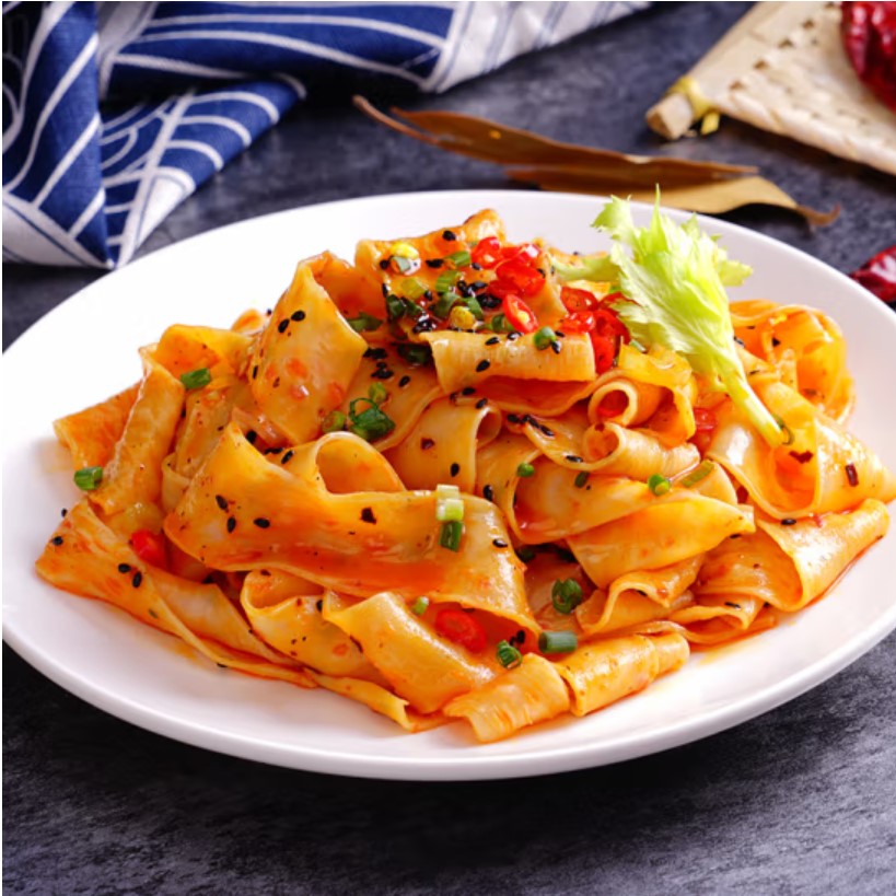 阿宽 红油面皮 酸辣味 AKUAN CHILI OIL NOODLE HOT & SOUR FLAVOUR